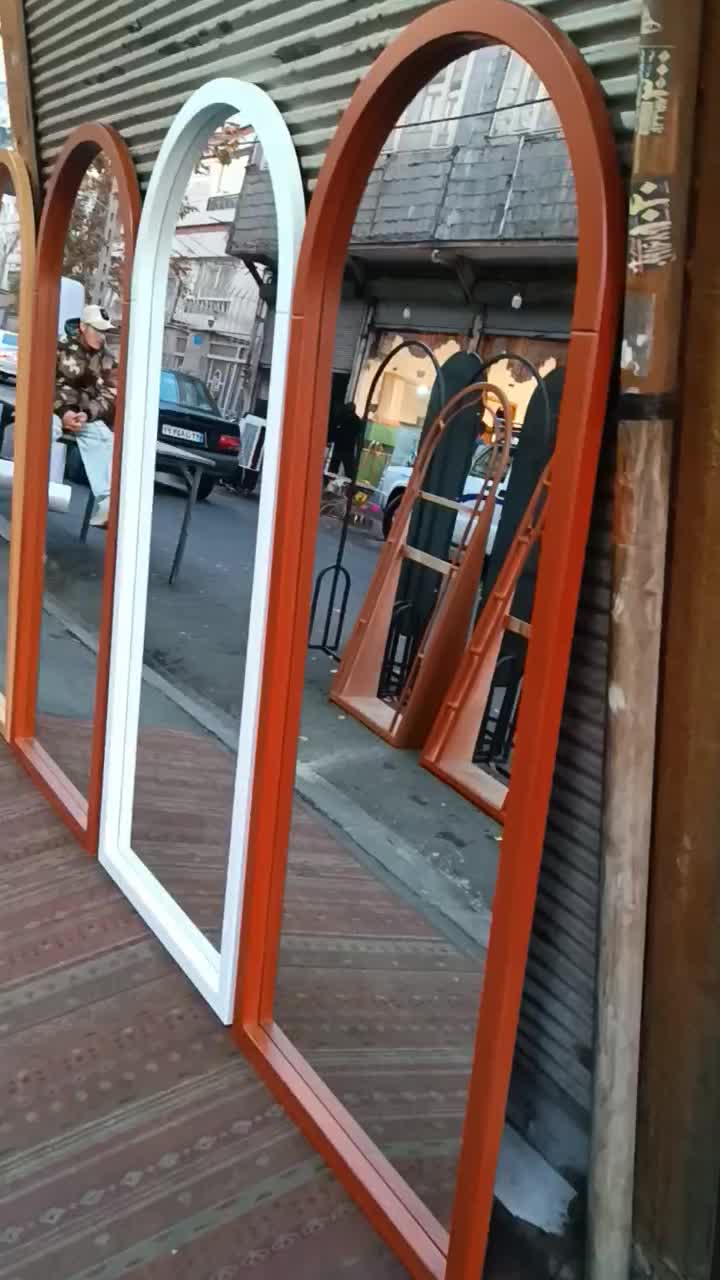 قاب آینه گنبدی چهار خط|آینه|تهران, شهرک ولیعصر جنوبی|دیوار