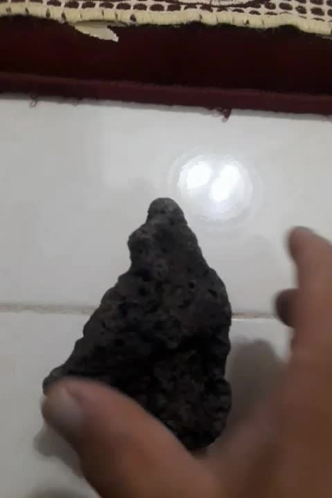 شهاب سنگ|کلکسیون اشیاء عتیقه|الشتر, |دیوار