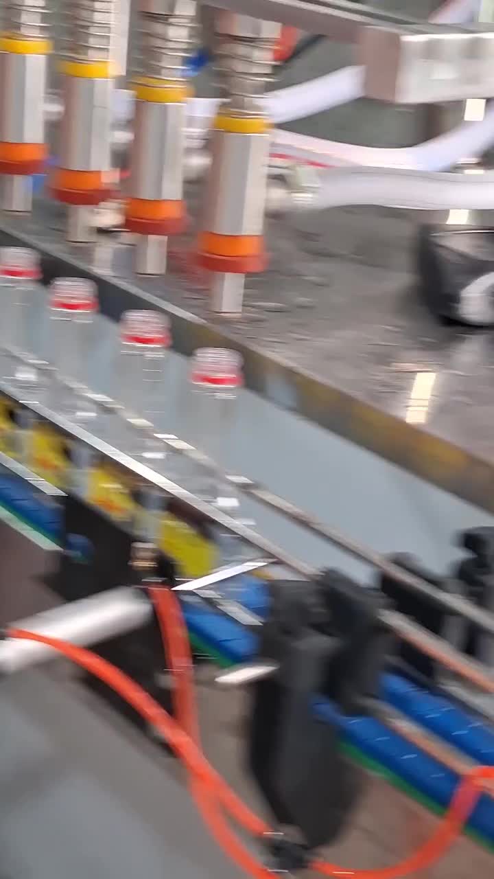 پرکن/۴نازله/ثقلی/رقیق|ماشینآلات صنعتی|قدس, شهرقدس|دیوار