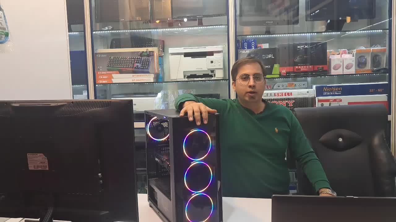 کامپیوتر گیمینگ و کیس مخصوص رندرینگ|رایانه رومیزی|ساوه, |دیوار