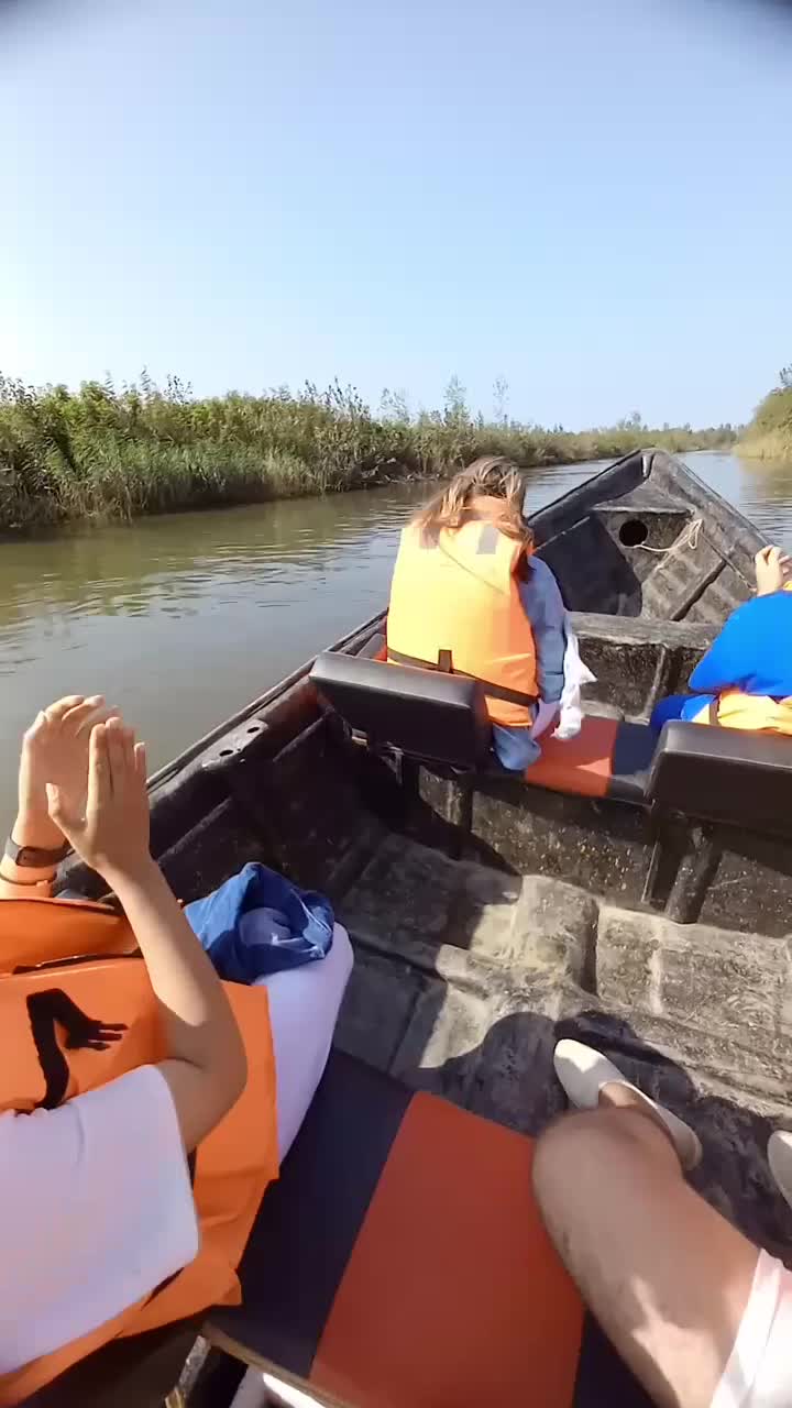 قایق سواری تلاب بندر انزلی|تور و چارتر|بندر انزلی, میان پشته|دیوار