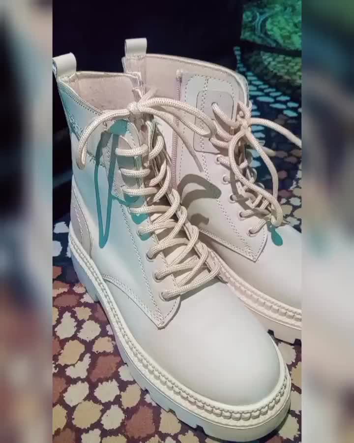 نیم بوت کرمی زنانه سایز ۳۷|کیف، کفش، کمربند|رشت, سلیمانداراب|دیوار