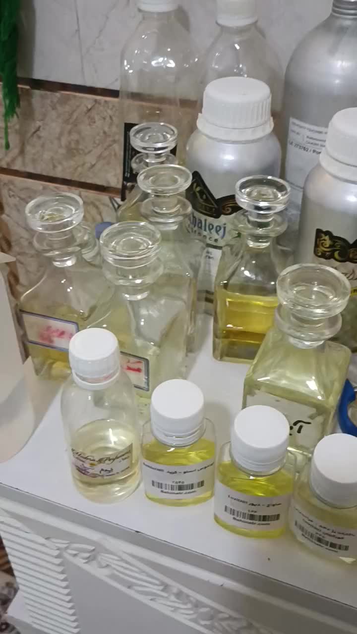 عطر گرمی موجود دررایحه های متفاوت|آرایشی، بهداشتی، درمانی|سراوان, |دیوار