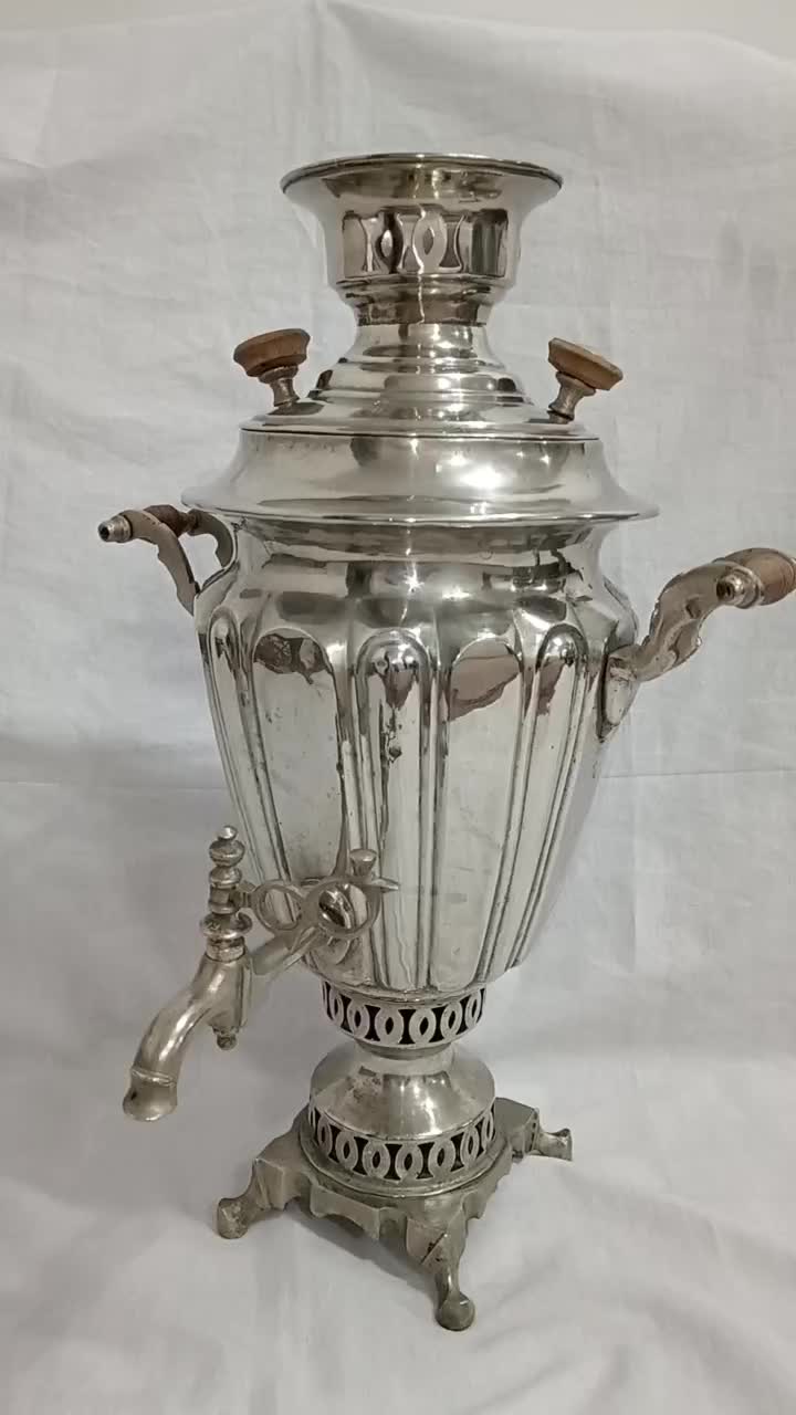 سماور زغالی ورشو|کلکسیون اشیاء عتیقه|نجفآباد, جعفرآباد|دیوار