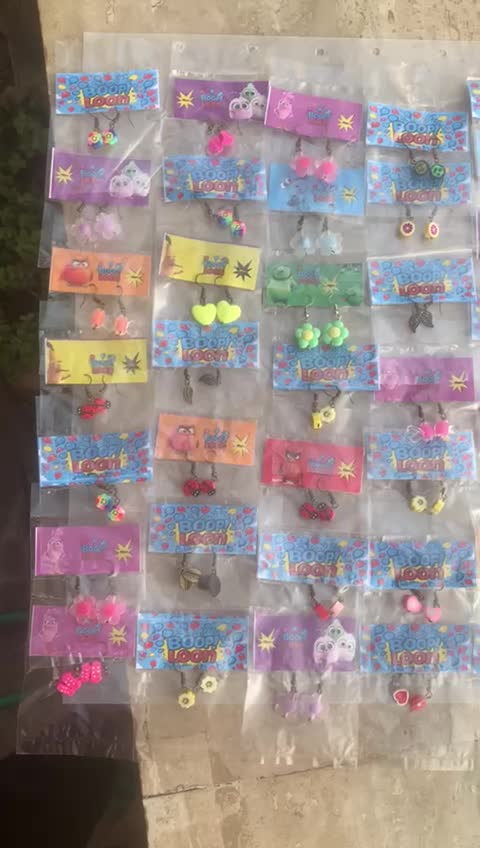 کش مو و گوشواره عمده -تک فروشی نداریم|بدلیجات|شیراز, شهرک صنعتی شیراز|دیوار