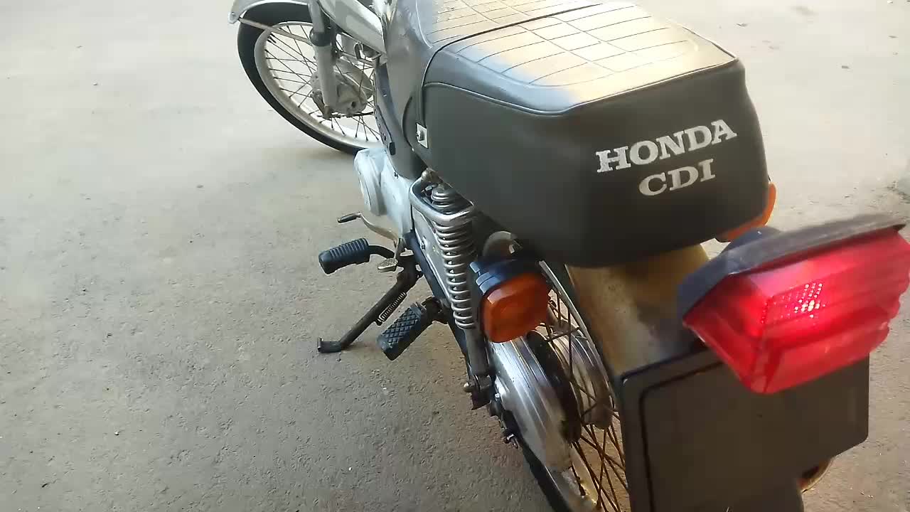 هوندامزایده ای کویرمدل ۸۲پرشتاب|موتورسیکلت|اصفهان, کنگاز|دیوار