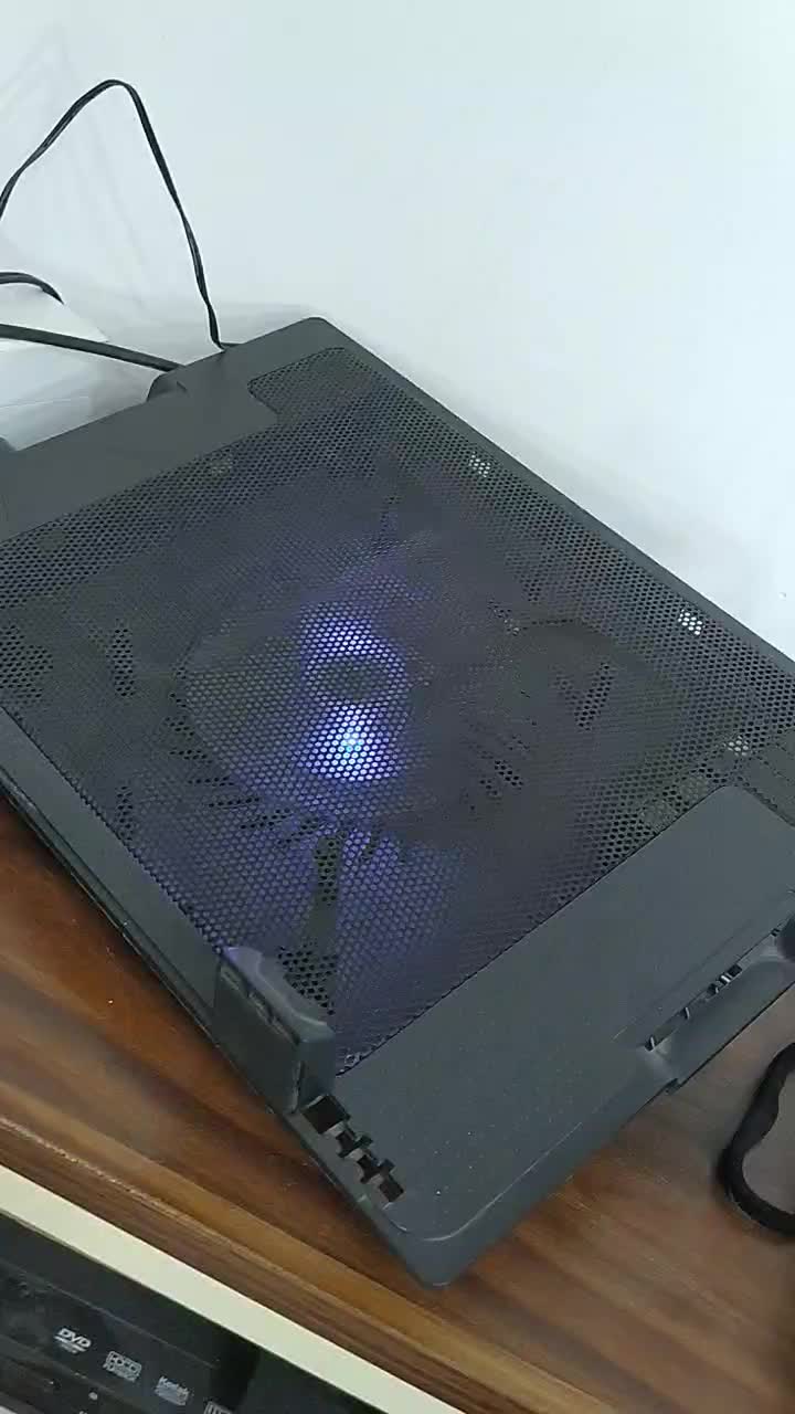 کول پد|قطعات و لوازم جانبی رایانه|شاهین‌شهر, عطار|دیوار