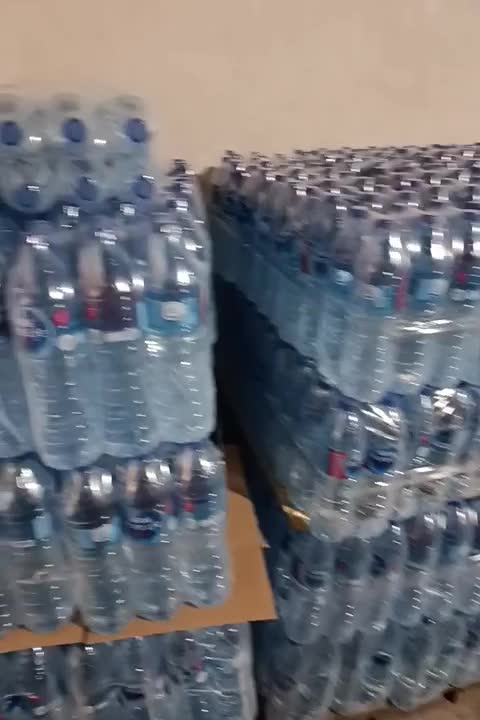 آب معدنی|عمده‌فروشی|کرج, شهر صنعتی|دیوار