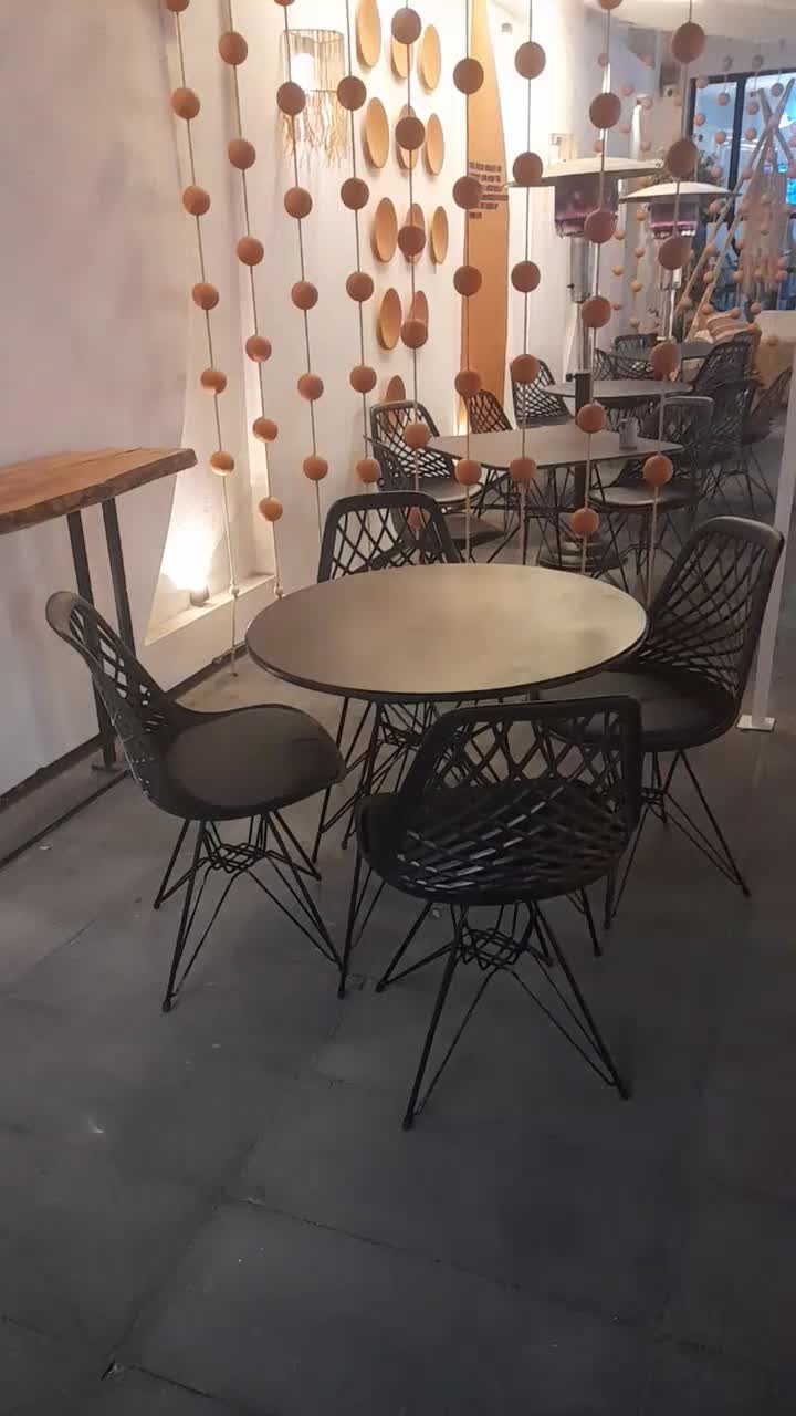 تنوع و کیفیت میز و صندلی در تولیدی مقدم سراسری|میز و صندلی غذاخوری|گرگان, |دیوار