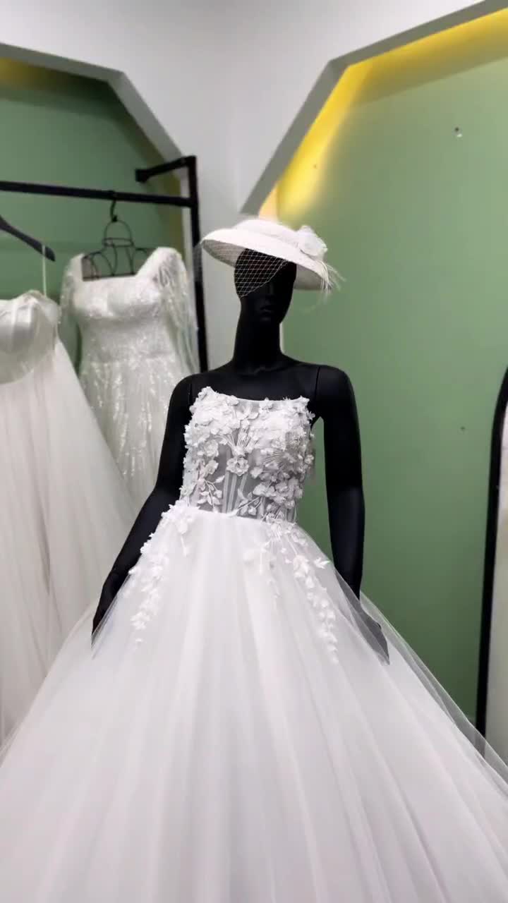 لباس عروس نو|عمده‌فروشی|چالوس, |دیوار