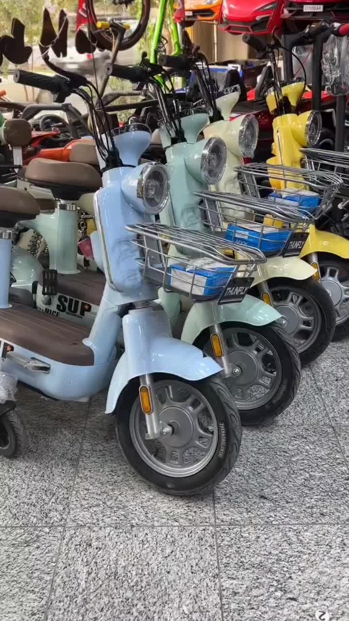 اسکوتر برقی گوکوt8 مانیتور بزرگ سرعت 90 تا بدون چک|دوچرخه، اسکیت، اسکوتر|اصفهان, بوستان ناژوان|دیوار