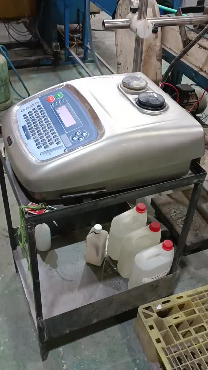 تاریخ زن صنعتی و جت پرینتر|ماشین‌آلات صنعتی|تهران, تهرانسر شرقی|دیوار