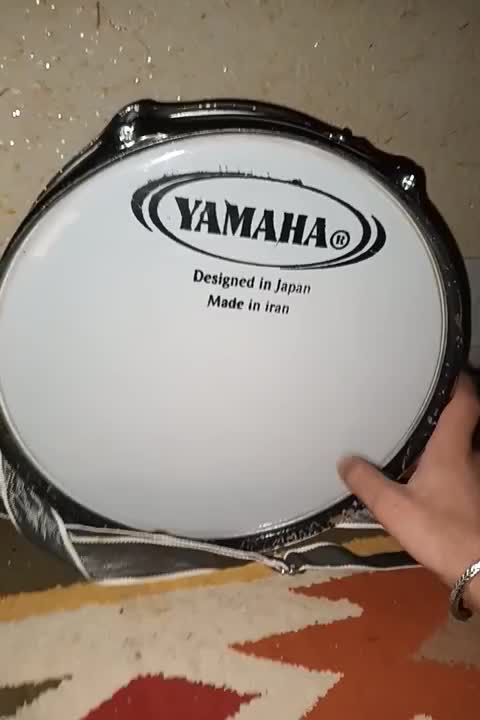 طبل یاماها سالم|درام و پرکاشن|قم, زنبیل آباد|دیوار