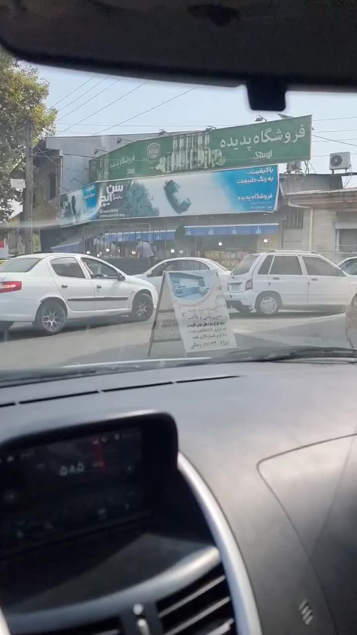 جادهانزلی انصاری ولیعصرروبروی عرفان چندقدمی خیابان|فروش آپارتمان|رشت, هلال احمر|دیوار
