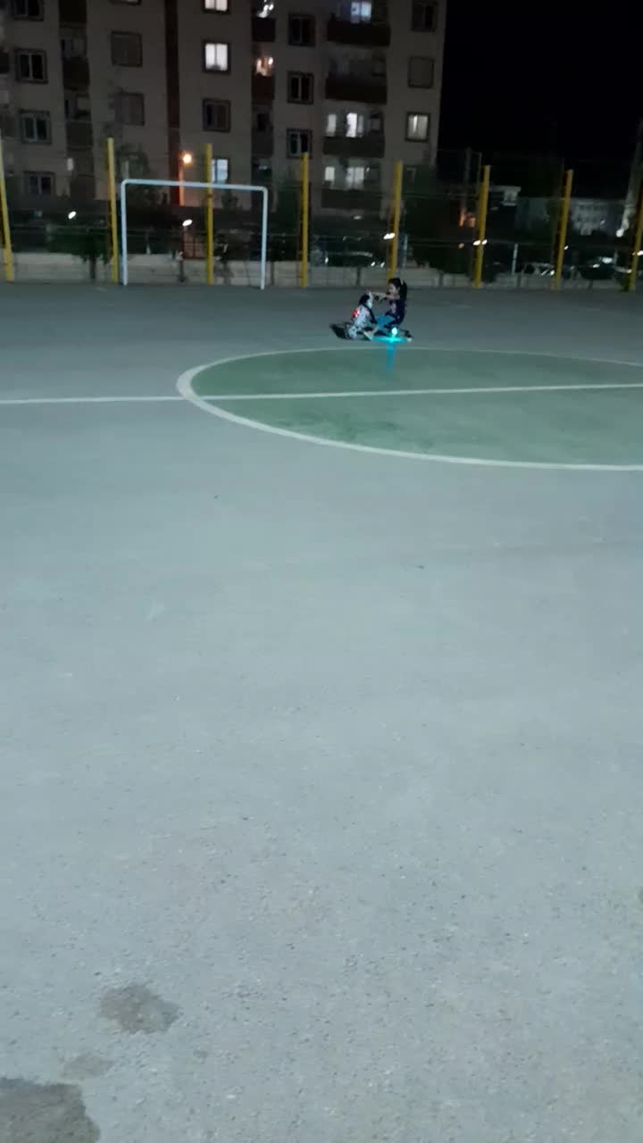 اسکوتر دریفت سه چرخ|دوچرخه، اسکیت، اسکوتر|پرند, فاز ۶|دیوار