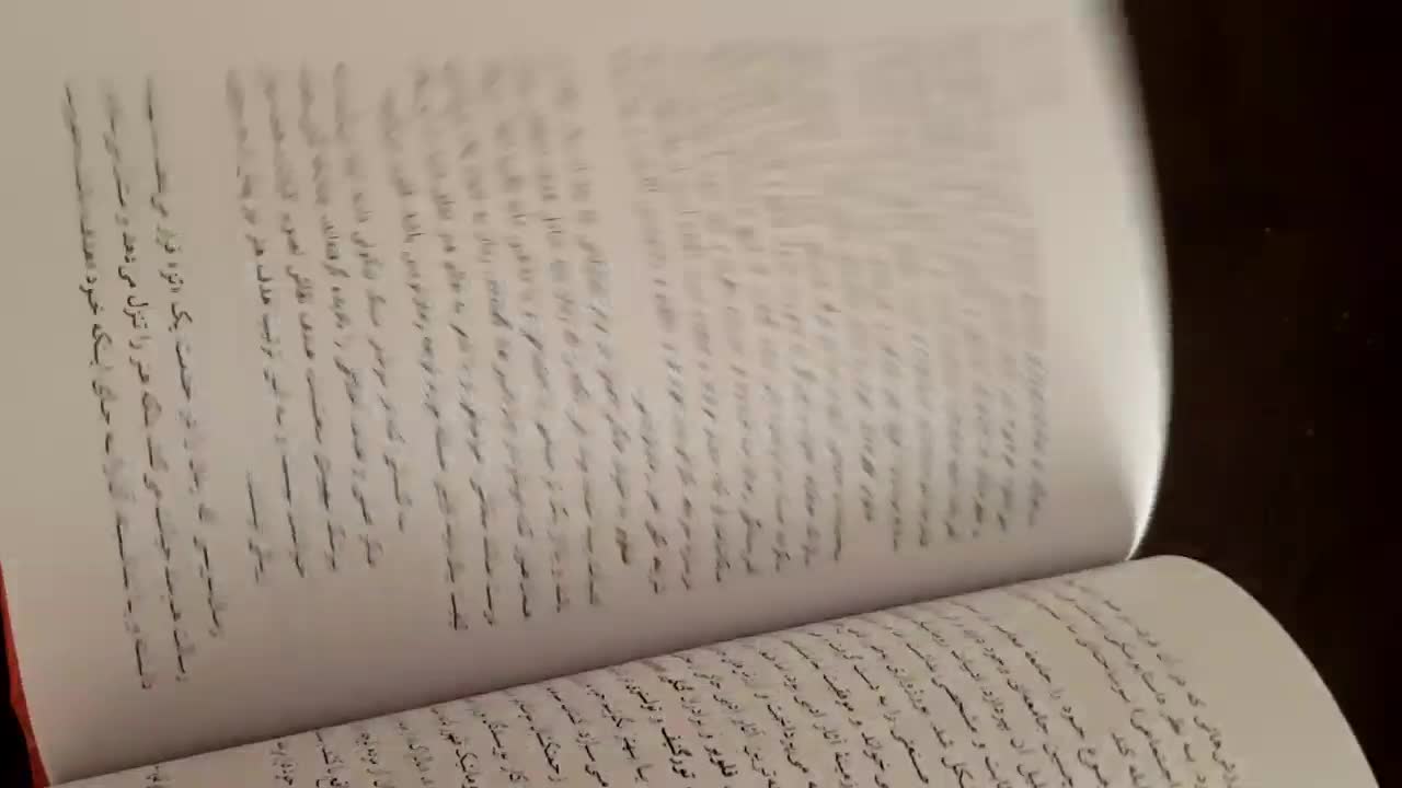 کتاب مکاتب ادبی دو جلدی|کتاب و مجله ادبی|شیراز, قصرالدشت|دیوار