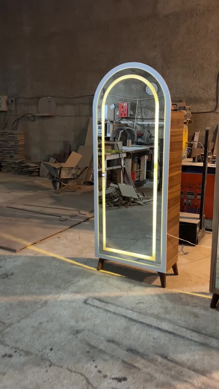 جاکفشی آینه‌دار دربازار مبل تهران|جاکفشی، کمد، دراور|تهران, شهید رجایی|دیوار