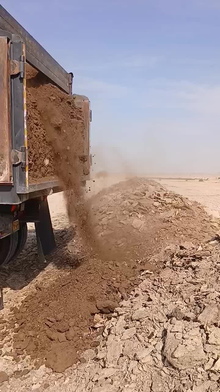 پخش و عرضه کود گاو صنعتی.|خدمات باغبانی و درختکاری|وحدتیه, |دیوار