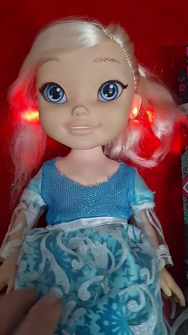 عروسک السا|اسباب‌بازی بچه|ملایر, |دیوار