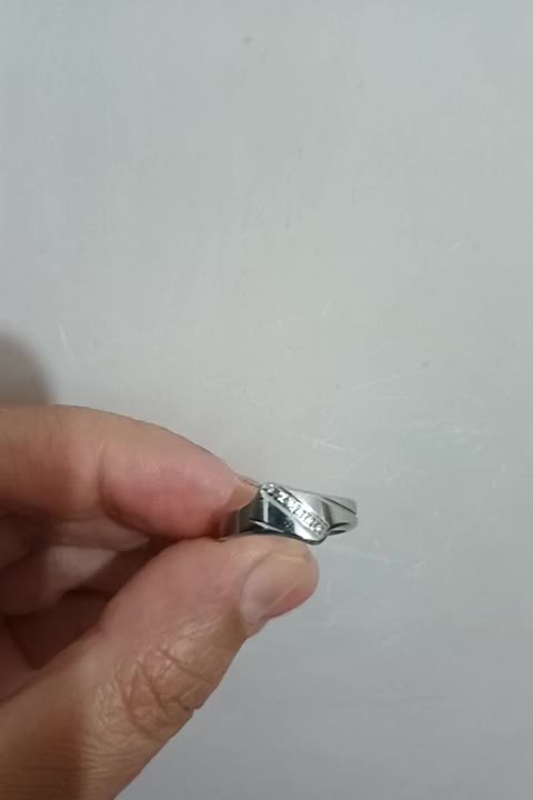 حلقه طرح طلا سفید نو|بدلیجات|فومن, |دیوار