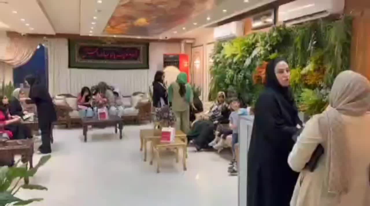 واگذاری کلینیک زیبایی با سابقه و پرمشتری|اجارهٔ دفتر کار، اتاق اداری، مطب|قم, بلوار امین و ساحلی|دیوار