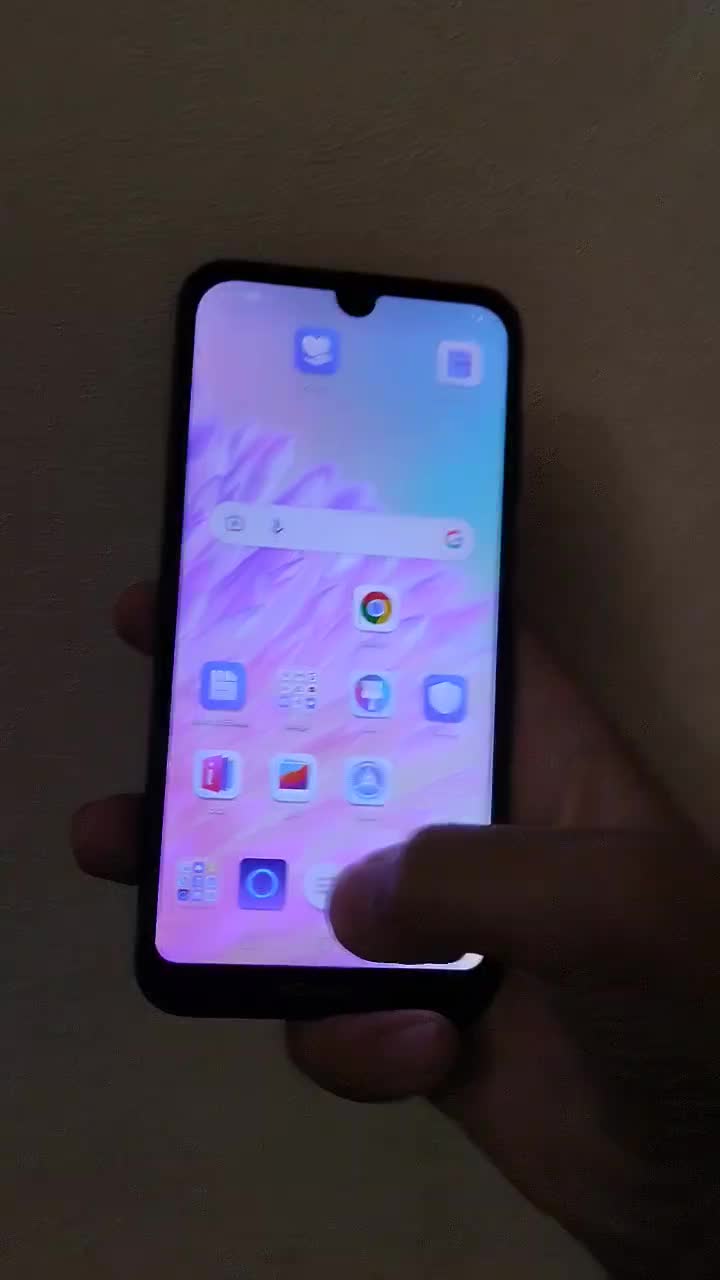 گوشی آنر 8s به همراه کارتون و شارژر|موبایل|کرج, دولت‌آباد|دیوار
