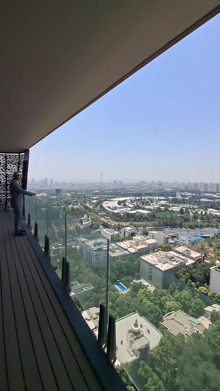 ولنجک ۱۳۵مترپنت هاوس فول ۲خ ویو ابدی۳جهت