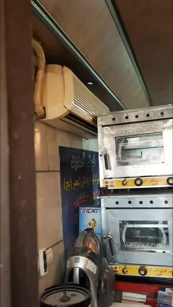 مغازه ۲۲متری پاخور بسیار بالا بازار خ کربلا|اجارهٔ مغازه و غرفه|پاکدشت, پاکدشت (مامازند)|دیوار