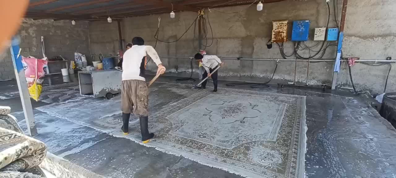 قالیشویی و رفوگری و مبل شویی، تعمیر سوختگی فرش|خدمات نظافت|اصفهان, باغ فردوس|دیوار