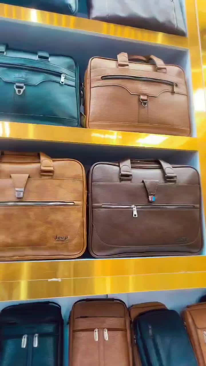 تنوع کیف های اداری و دوشی در فروشگاه ماموت|کیف، کفش، کمربند|بیرجند, |دیوار