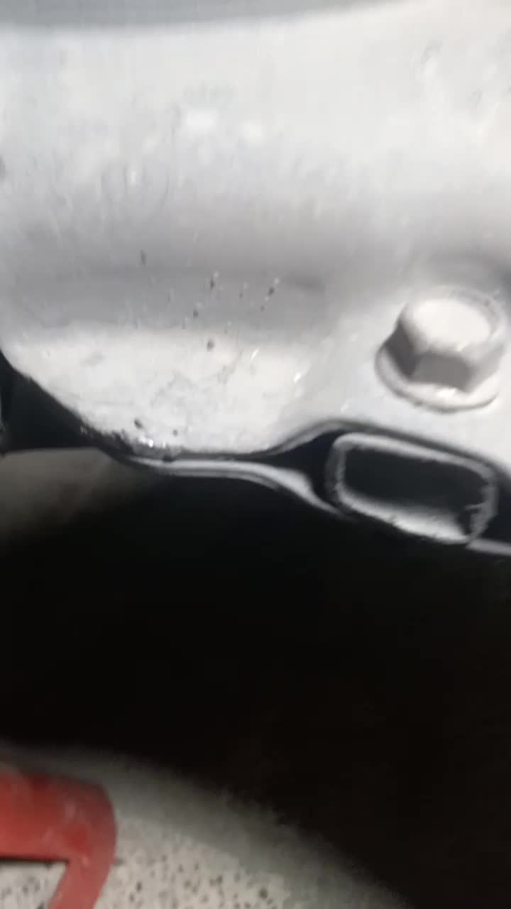 تعمیر جلوبندی و شارژ کمک فنر|خدمات موتور و ماشین|کرج, حصار|دیوار