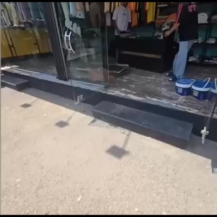 بازسازی باکفپوش مغازه پرترددپارکت ازنمایندگی گیلان|مصالح و تجهیزات ساختمان|رشت, صفاری|دیوار