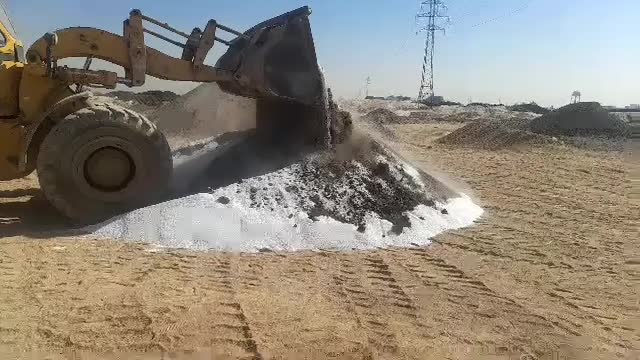 کود دامی گاوی وگوسفندی و خاک باغچه درجه یک|خدمات باغبانی و درختکاری|تهران, پاسداران|دیوار