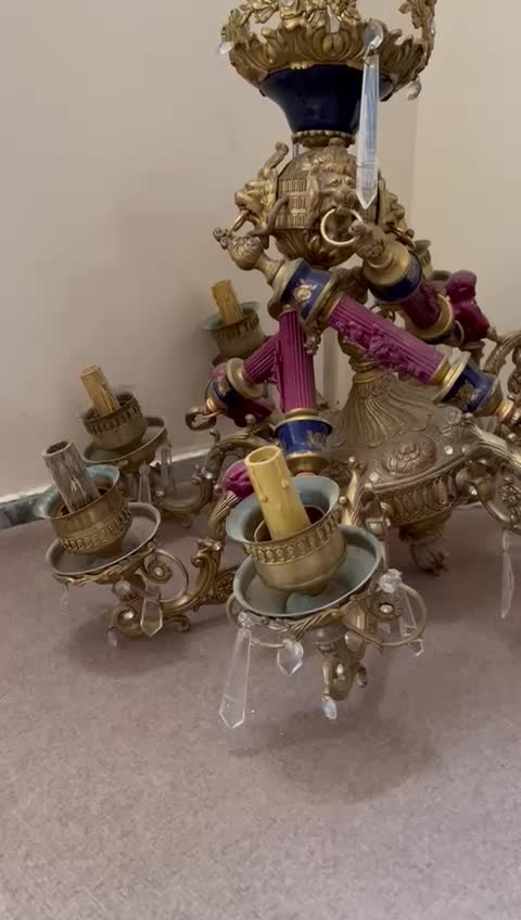 لوستر 8 شاخه برنج|لوستر و چراغ آویز|تربتحیدریه, بوستان باغ ملی|دیوار