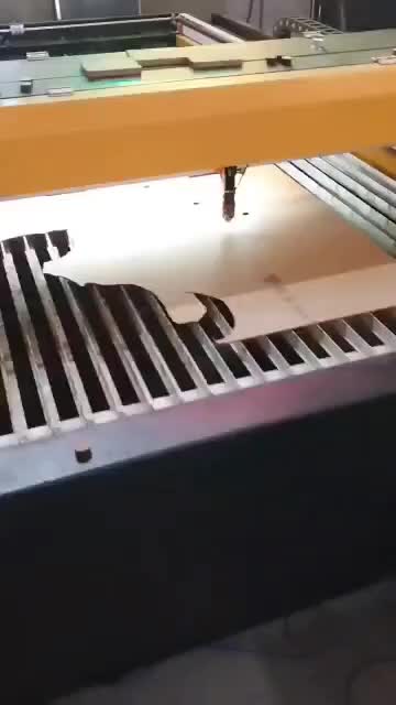 تابلو تابلوسازی تابلوساز چلنیوم نصاب نصب تابلو|خدمات پیشه و مهارت|اصفهان, سپاهان‌شهر|دیوار