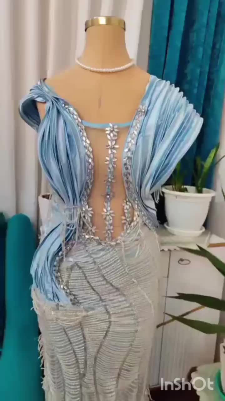 لباس مجلسی|لباس|پارسآباد, |دیوار