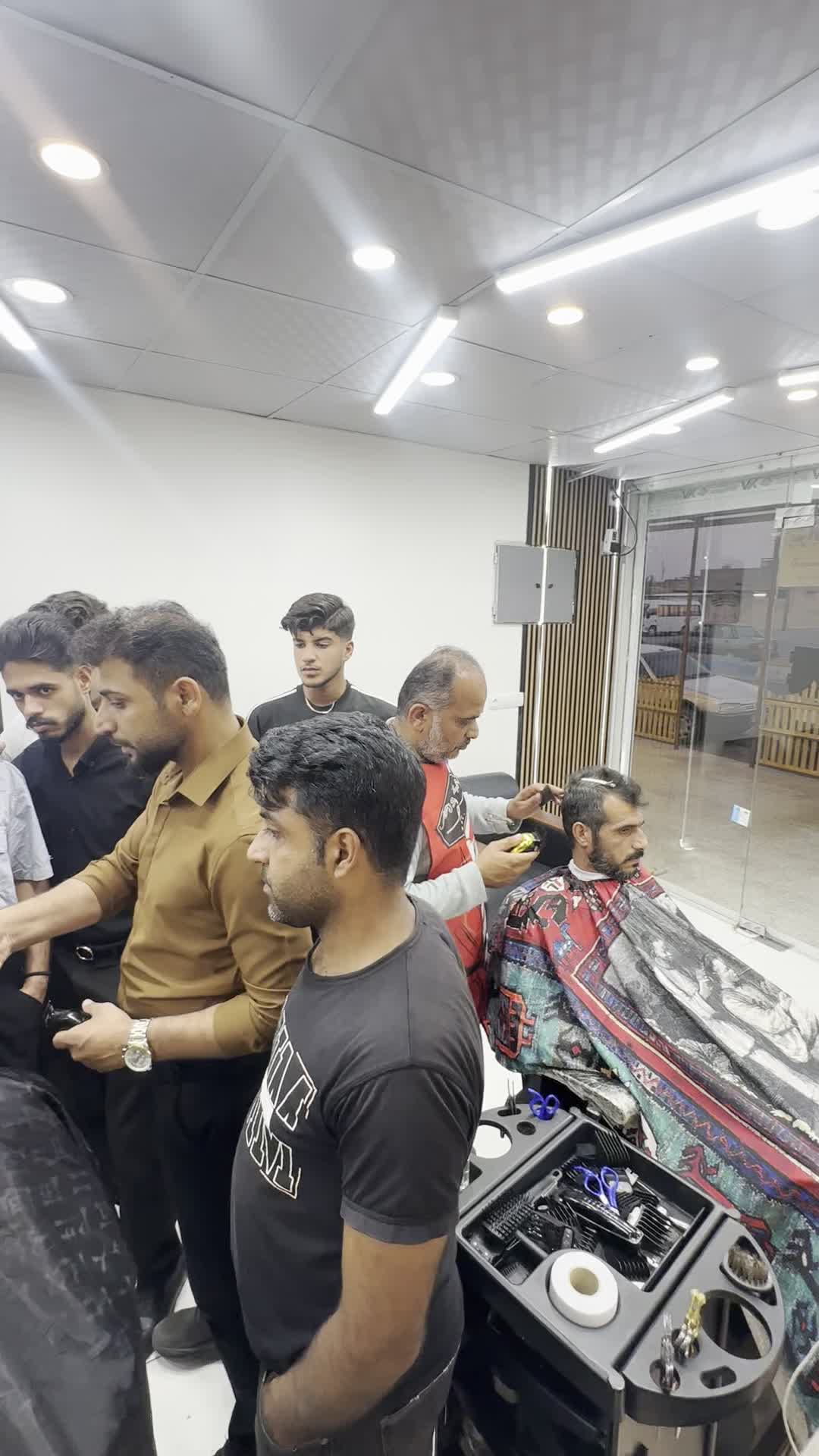 تخفیف ویژه روز آرایشگر|خدمات آموزشی|بهبهان, |دیوار