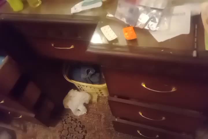 میز تلوزیونی تمیز کشو کوچیک ۲ تاس دراور آینه|میز تلویزیون|ری, تقی آباد|دیوار