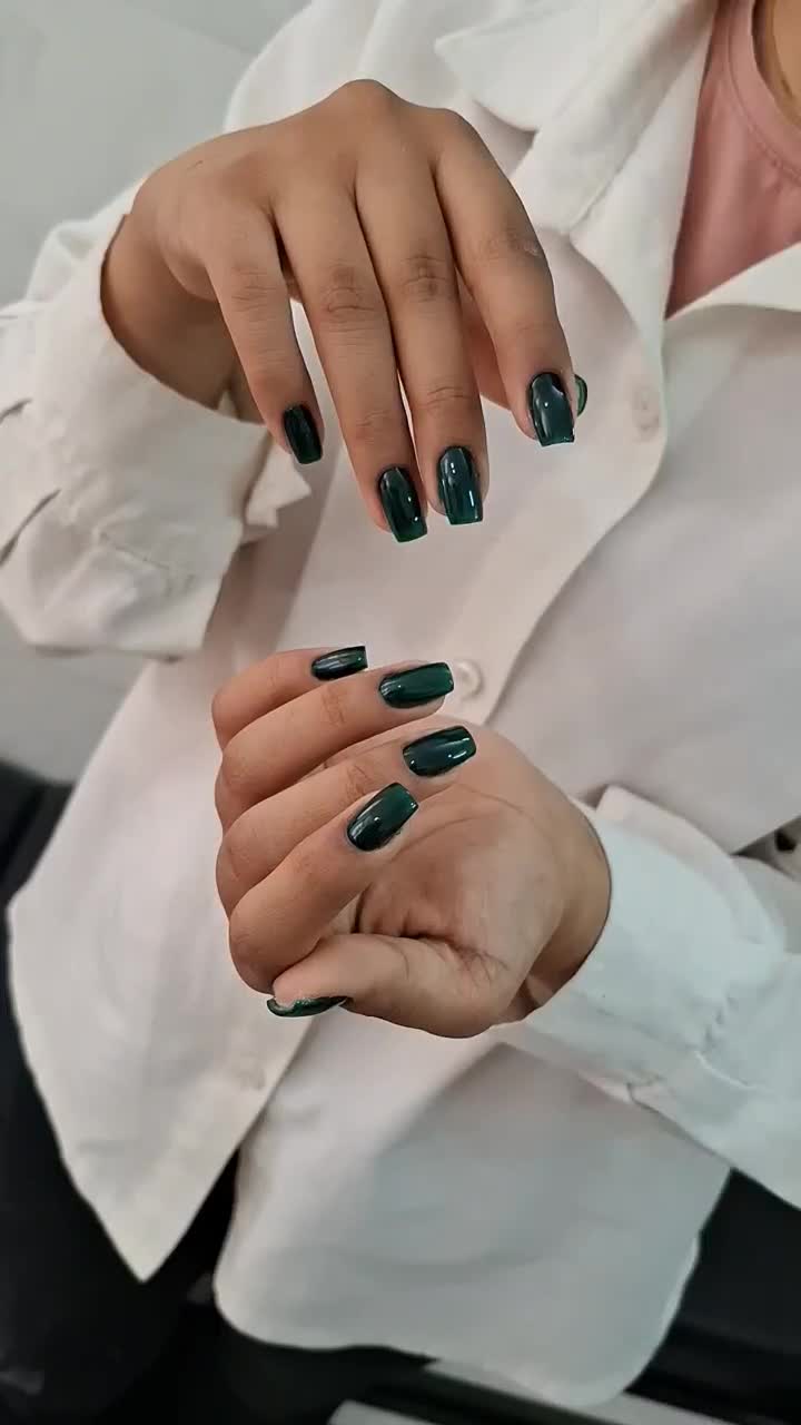 تخفیف یلدایی کاشت ناخن|خدمات آرایشگری و زیبایی|فردیس, داوری|دیوار