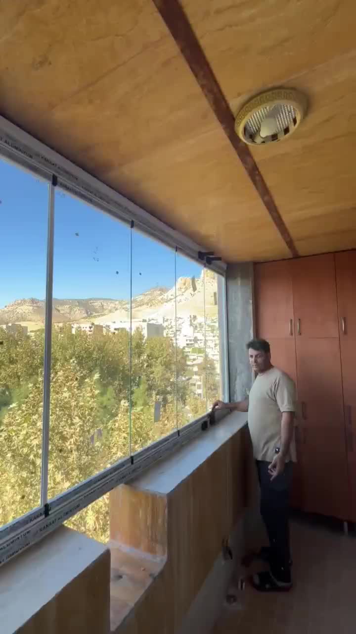 شیشه ای تاشو بالکنی|مصالح و تجهیزات ساختمان|ایلام, |دیوار