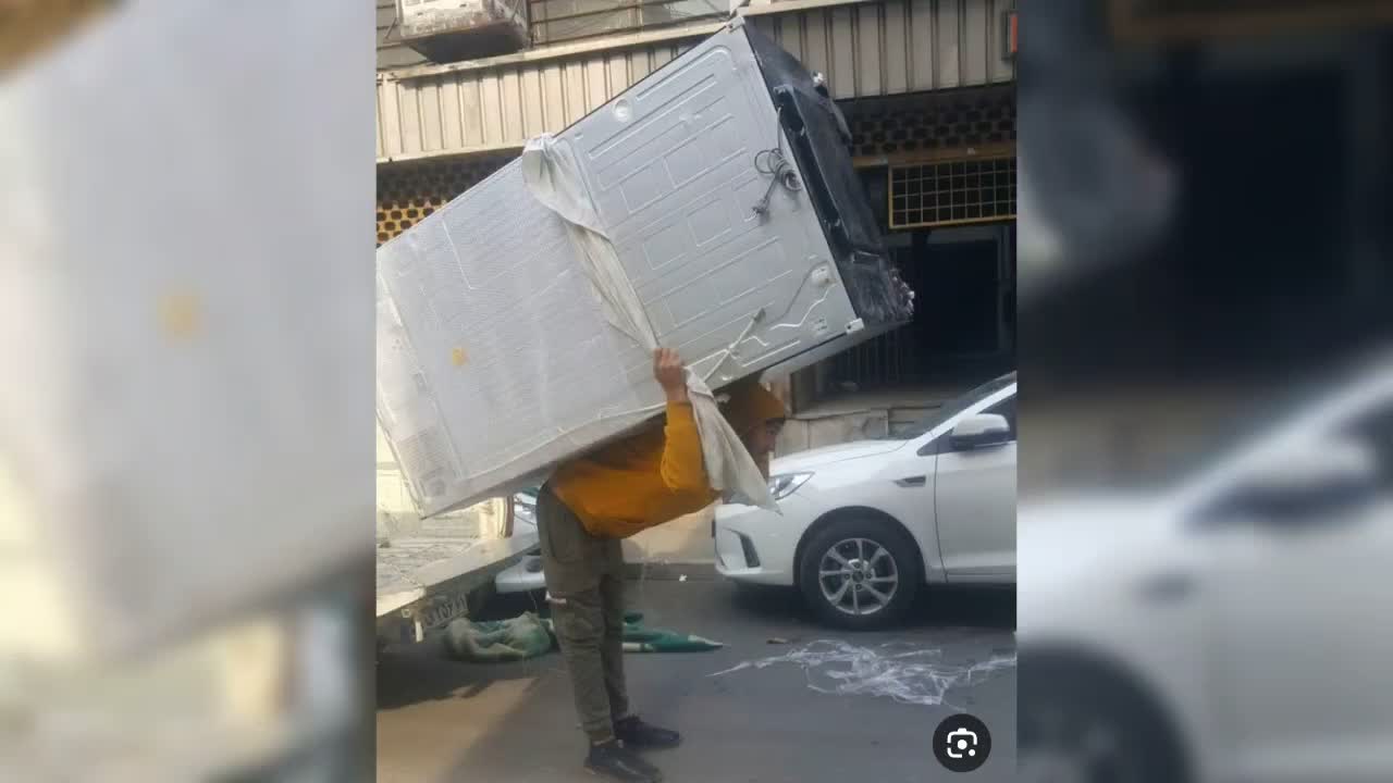 کارگر اثاث کشی باربری جا به جای تخلببه بار مبلمان|خدمات حمل و نقل|کاشان, دانش|دیوار