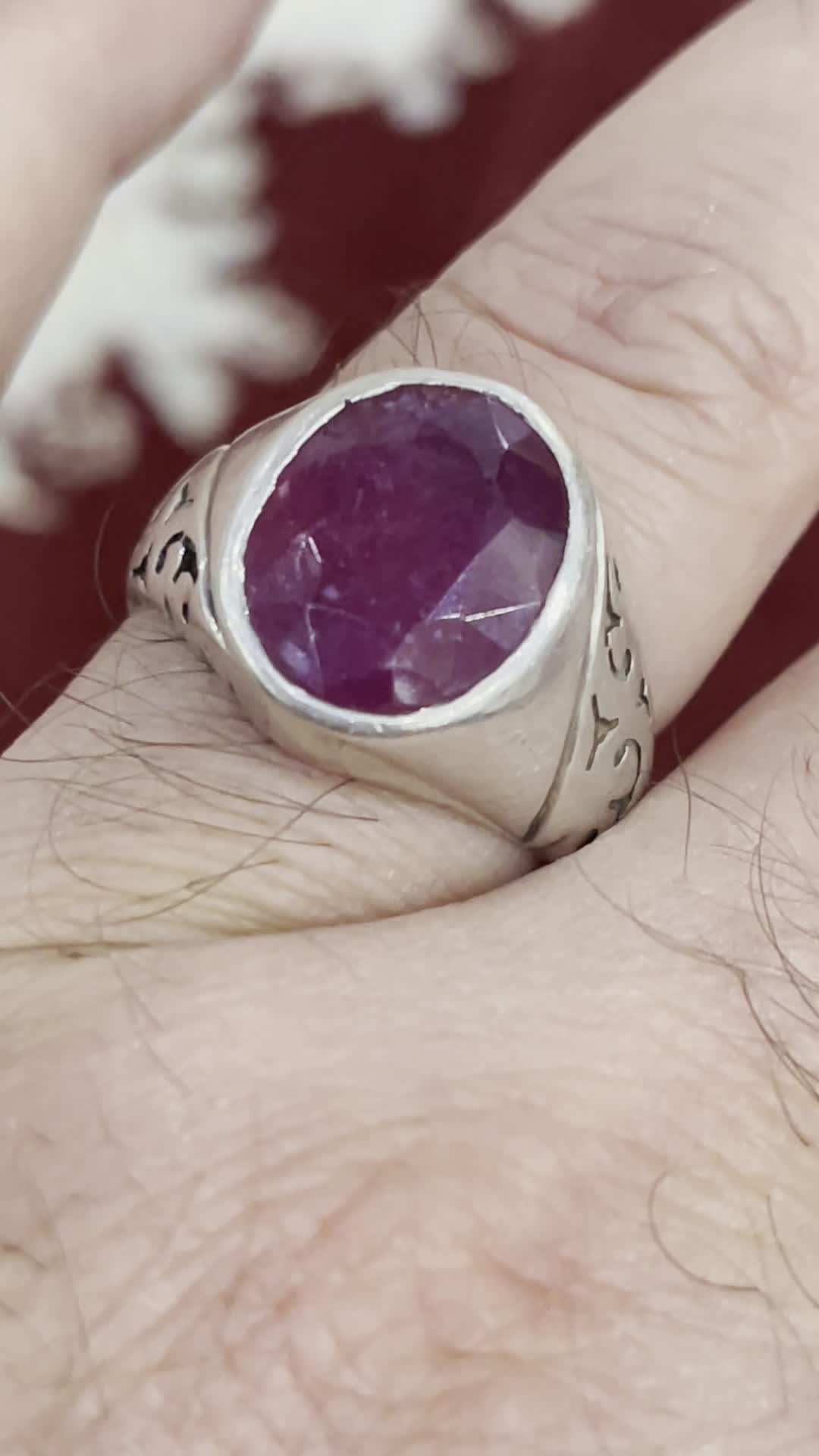 انگشتر یاقوت کهنه سافایر ارغوانی بسیار خاص کمیاب|جواهرات|تهران, وردآورد|دیوار