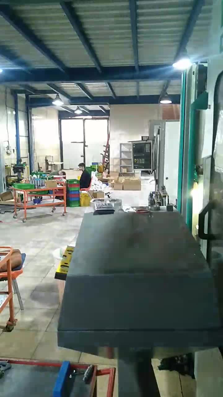 نیروی کار در کارگاه تراشکاری|استخدام صنعتی، فنی، مهندسی|پردیس, شهرک صنعتی خرمدشت فاز ۷|دیوار