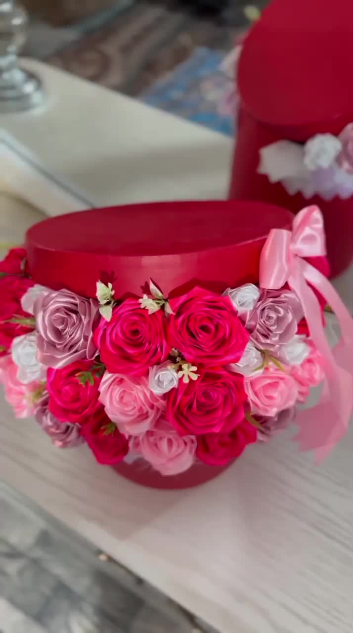 گل خاص|گل مصنوعی|هشتگرد, شهرک بعثت|دیوار