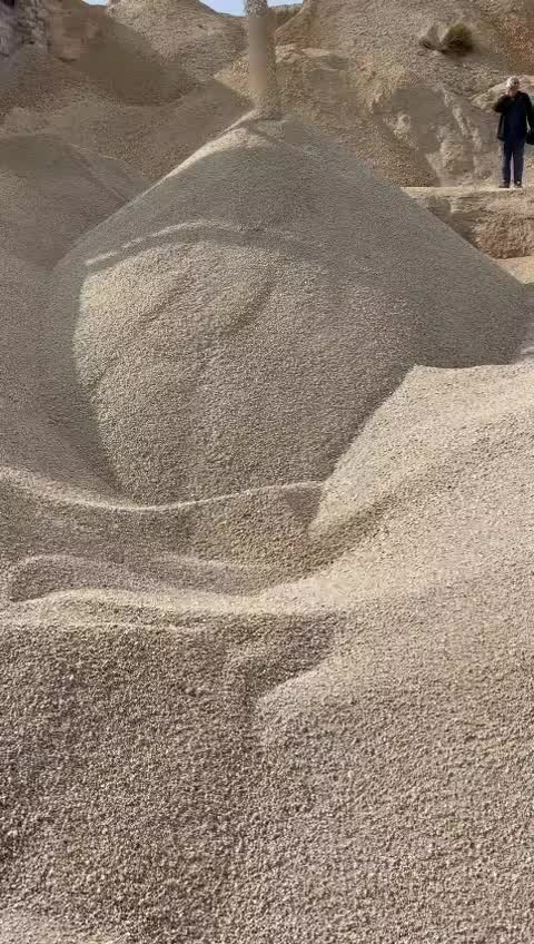 پوکه معدنی سفید وسبک بستان آباد|عمدهفروشی|تبریز, |دیوار