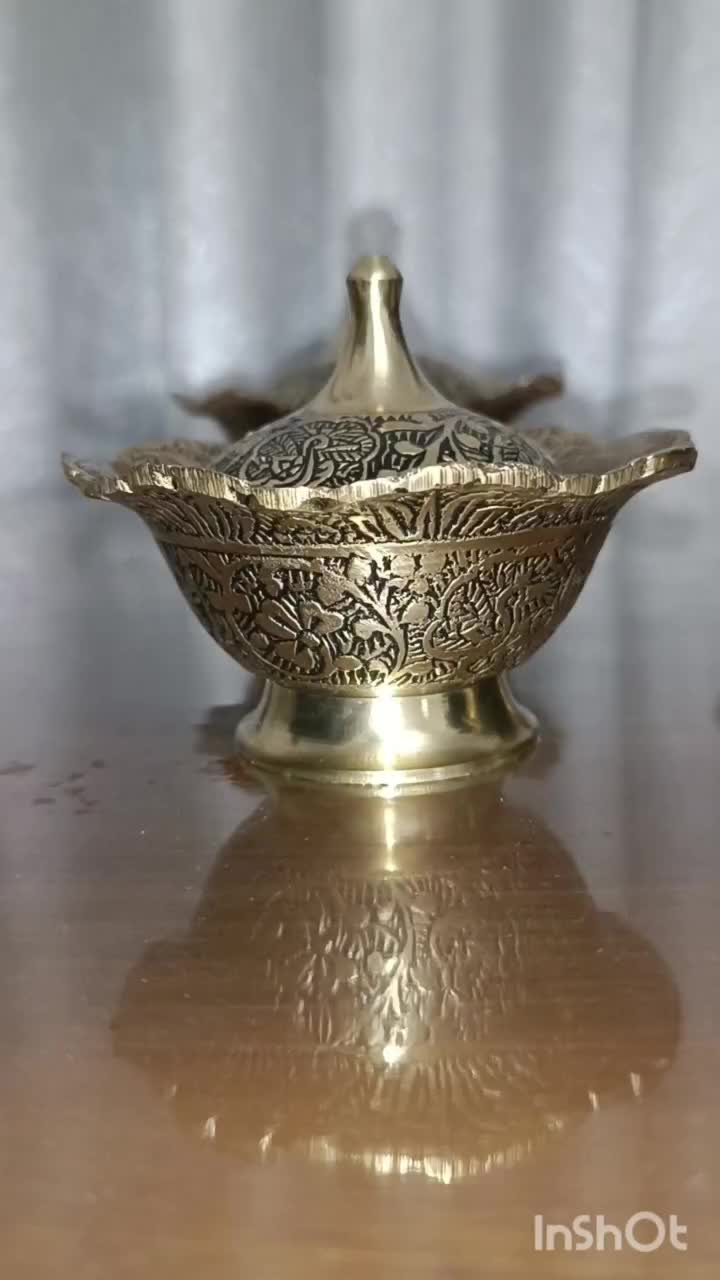 قندان برنزی طاووس (توضیحات بخونید )|ظروف سرو و پذیرایی|تهران, خاک سفید|دیوار