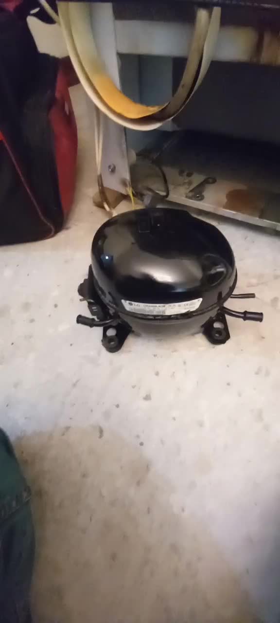 تعمیریخچال فریزر خانگی فروشگاهی بدون واسطه|خدمات پیشه و مهارت|تهران, سعادتآباد|دیوار