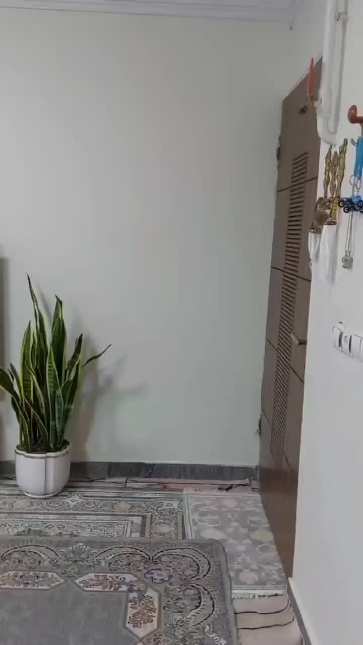 فروش آپارتمان ۸۰متردوخواب کمددیواری پارکینگ ورودی|فروش آپارتمان|اسدآباد, |دیوار