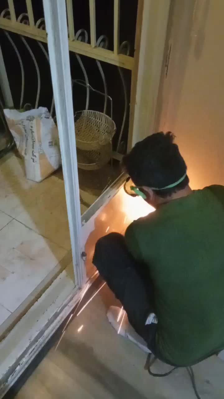 درب و پنجره UPVC|خدمات پیشه و مهارت|الوند, |دیوار