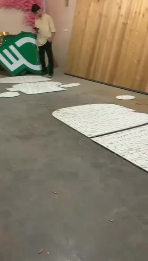 کارگاه ساخت تابلو (چلنیوم کامپوزیت نئون فلکسی LED)|فروشگاه و مغازه|چهاردانگه (تهران), |دیوار